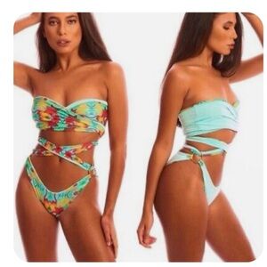 Sian Marie Turquoise Tropical Swimsuit Set